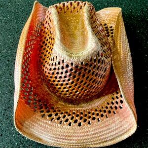 Women’s, girls or teens cowboy hat vintage.